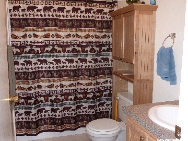 1001 Bannock, McCammon, ID 83250 — photo 9