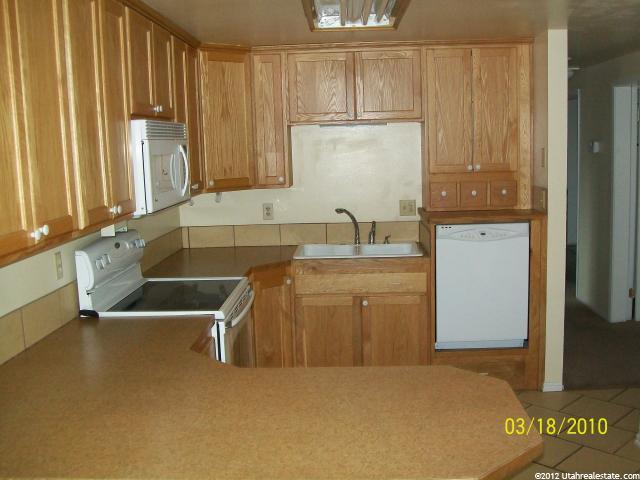 680 W 250 S, Vernal, UT 84078 — photo 3
