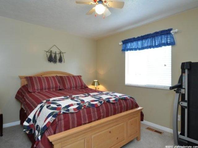 956 E 2675 N, North Ogden, UT 84414 — photo 6
