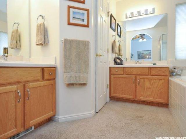 956 E 2675 N, North Ogden, UT 84414 — photo 8