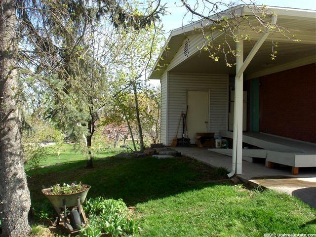 685 E Park Dr E, Hyrum, UT 84319 — photo 12