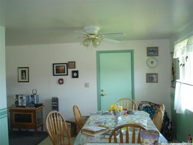 685 E Park Dr E, Hyrum, UT 84319 — photo 6
