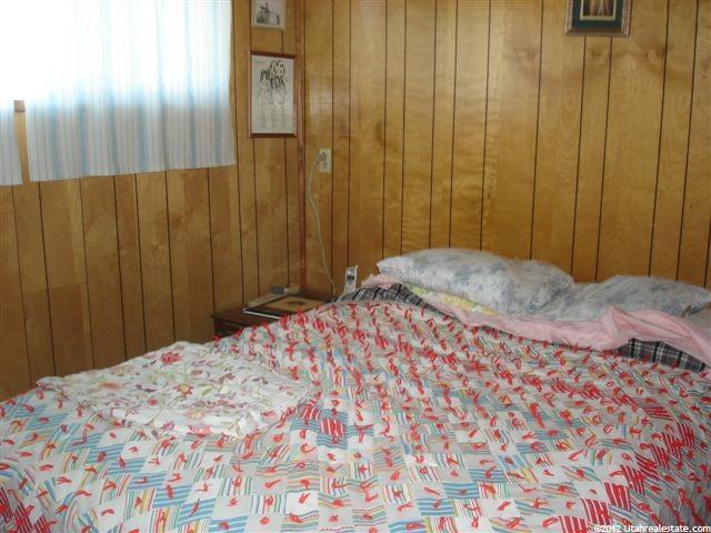 685 E Park Dr E, Hyrum, UT 84319 — photo 8