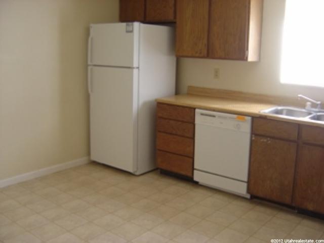 320 N 160 W, Vernal, UT 84078 — photo 8