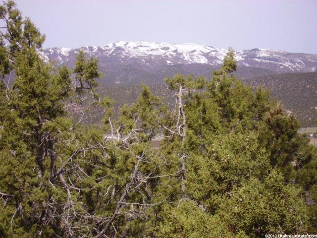 68 E Chekshani #68, New Harmony, UT 84757 — photo 12