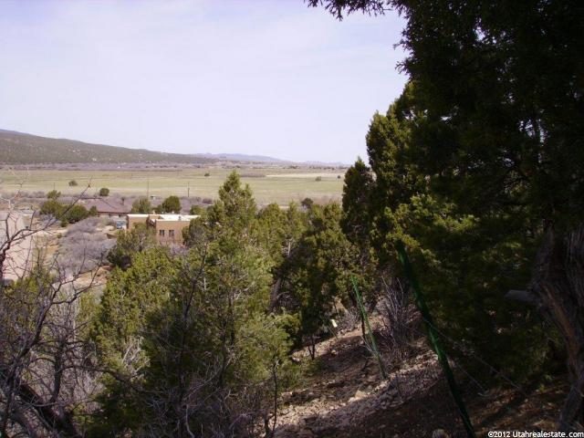 68 E Chekshani #68, New Harmony, UT 84757 — photo 4