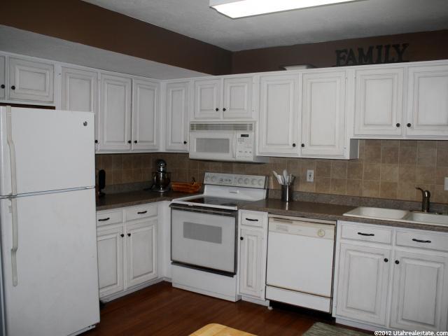 183 E 820 S, Centerville, UT 84014 — photo 4