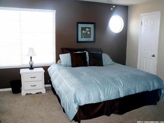 183 E 820 S, Centerville, UT 84014 — photo 10