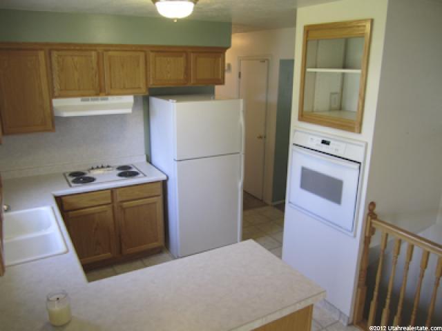1472 E Granada Dr S, Sandy, UT 84093 — photo 2