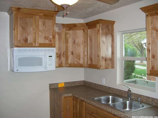 2009 S Fillmore Ave E, Ogden, UT 84401 — photo 5