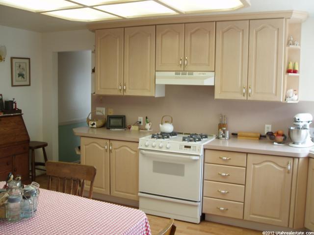 1226 N 1500 W, Clinton, UT 84015 — photo 4