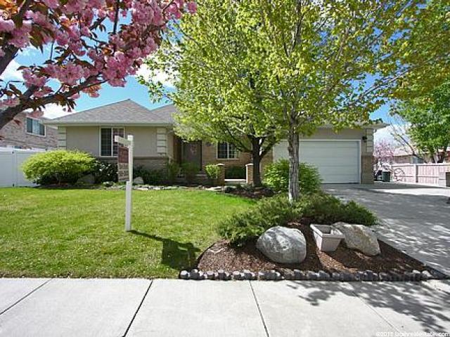 198 E White River Dr, Sandy, UT 84070 — photo 2