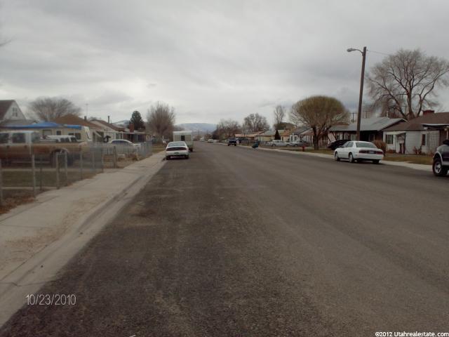 261 E 400 S, Vernal, UT 84078 — photo 2