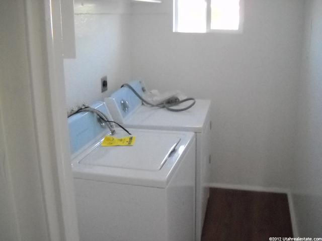 351 N Ann St, Clearfield, UT 84015 — photo 5
