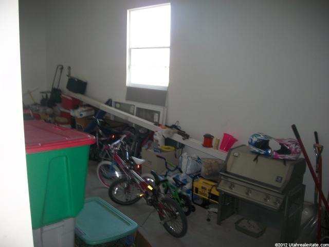 558 S Hale E, Grantsville, UT 84029 — photo 11
