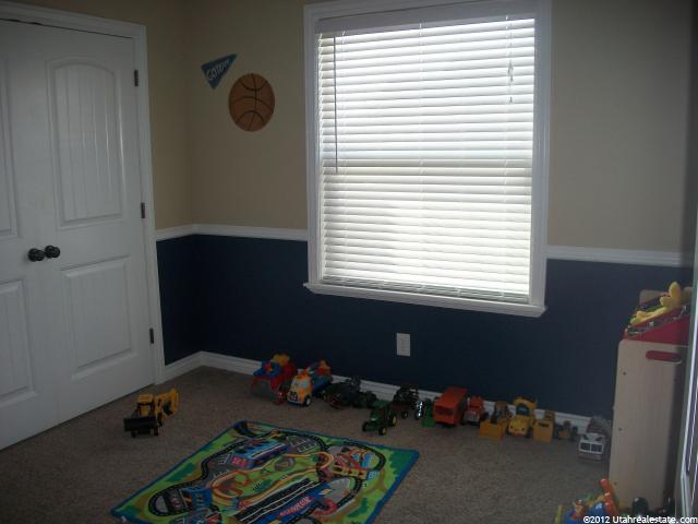 558 S Hale E, Grantsville, UT 84029 — photo 4