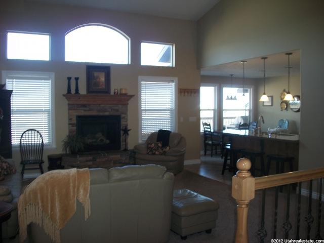 558 S Hale E, Grantsville, UT 84029 — photo 7