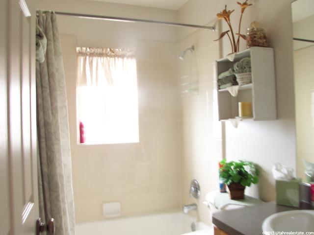1068 E Creekside Dr Dr S, Ogden, UT 84404 — photo 7