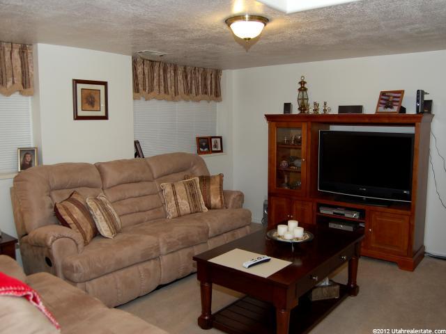 3185 N 1300 E, Layton, UT 84040 — photo 10