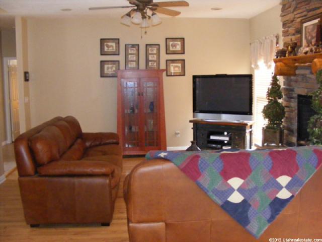 10885 N Wallace Ln W, Thatcher, UT 84337 — photo 8
