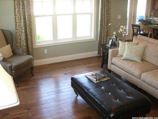 111 E 450 N, Providence, UT 84332 — photo 5