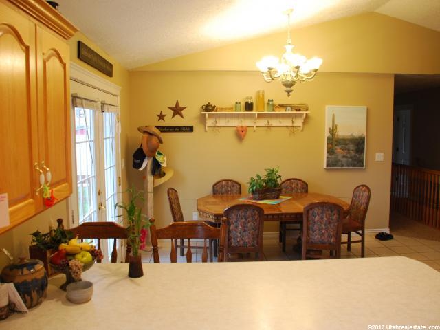 172 S 100 W, Hyde Park, UT 84318 — photo 4