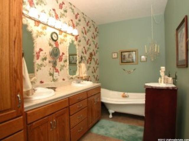 1615 E 3250 N, North Logan, UT 84341 — photo 10