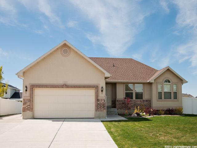 1365 W 2275 S, Syracuse, UT 84075