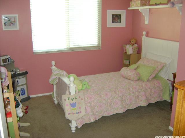 1102 E Pebble Hills Cir, Sandy, UT 84094 — photo 2