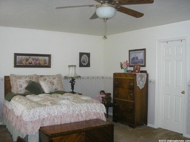 873 W 1570 N, Clinton, UT 84015 — photo 11