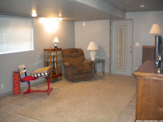 970 W 450 S, Layton, UT 84041 — photo 8