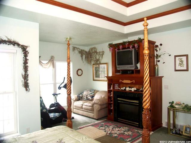 195 N 850 W, Hyrum, UT 84319 — photo 5