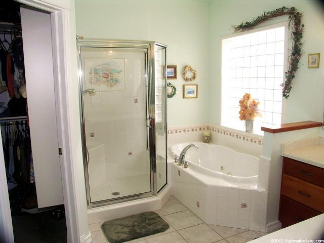 195 N 850 W, Hyrum, UT 84319 — photo 7
