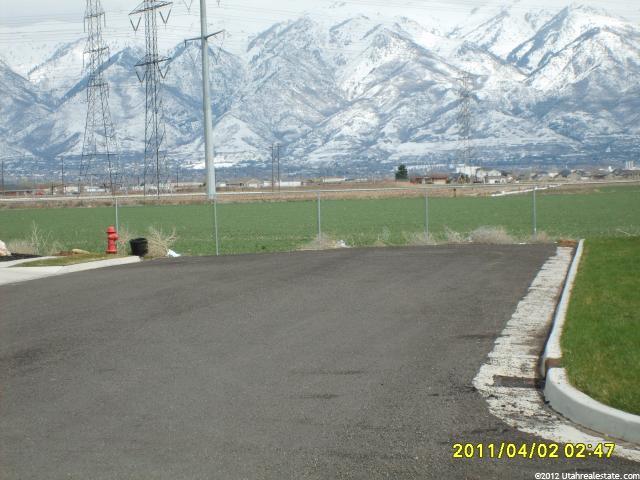 2887 W 325 N #219, Layton, UT 84041 — photo 5