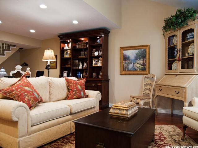 1840 S High Pointe Dr E, Bountiful, UT 84010 — photo 2