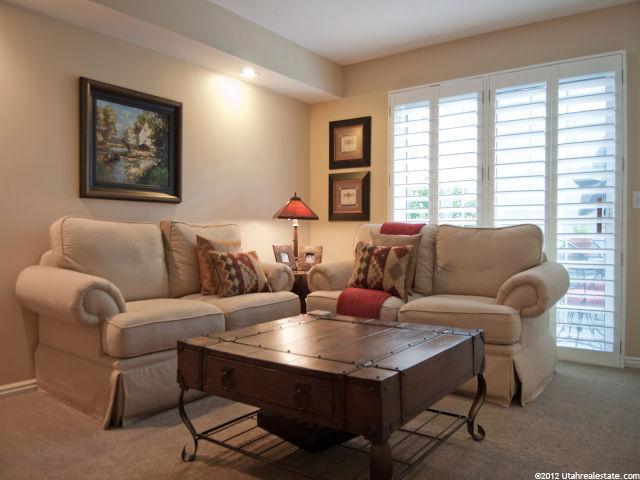 1840 S High Pointe Dr E, Bountiful, UT 84010 — photo 3