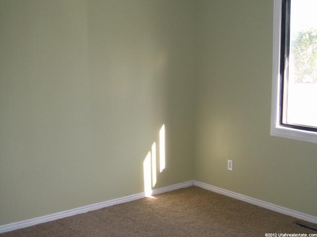 105 E 600 S, Vernal, UT 84078 — photo 10