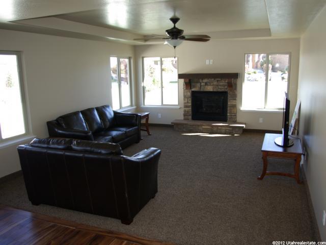 1518 W 1300 N, Clinton, UT 84015 — photo 4
