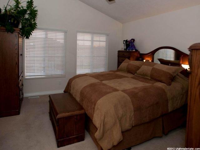 2689 N 1050 E, North Ogden, UT 84414 — photo 9