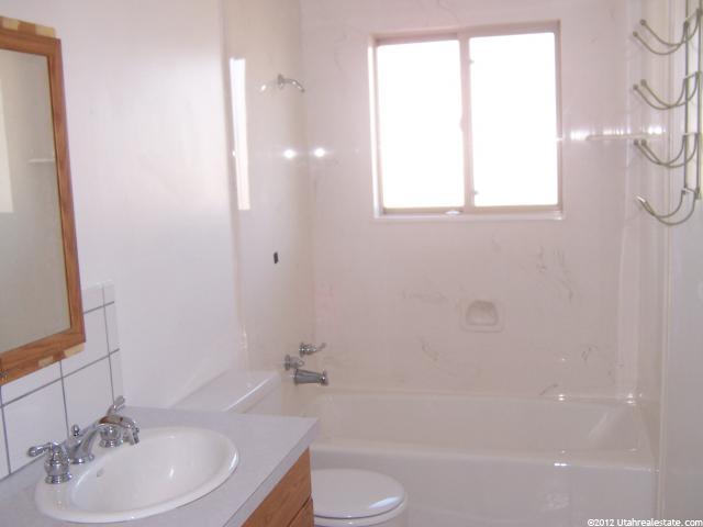 1532 W 1740 N, Clinton, UT 84015 — photo 7