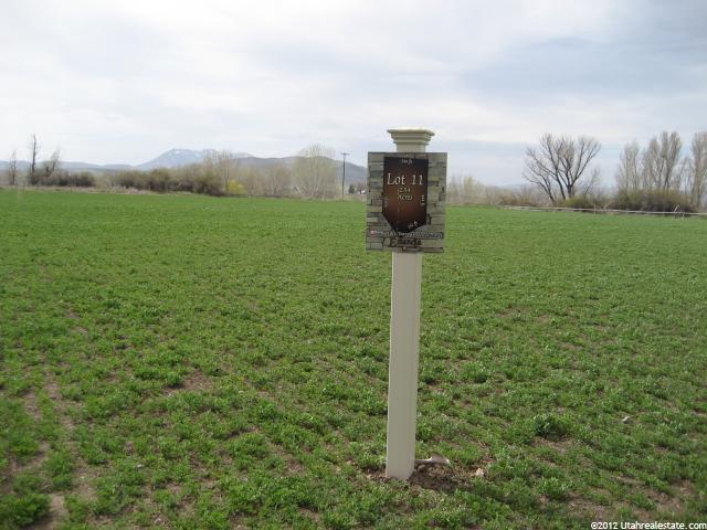 7385 N Estancia Ln W #11, Smithfield, UT 84335 — photo 4