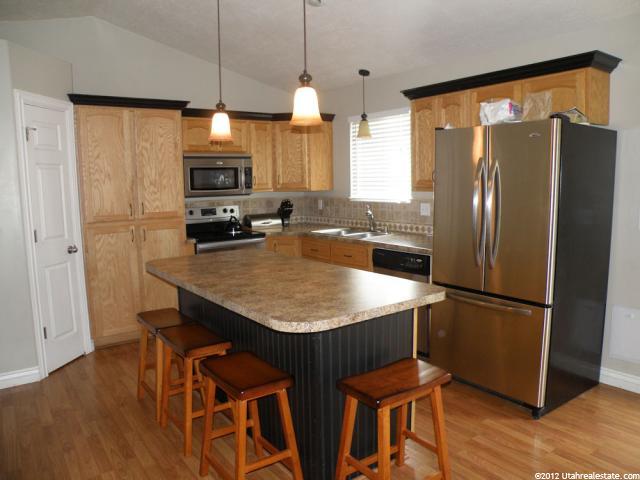 996 S Killarney Dr., Syracuse, UT 84075 — photo 3
