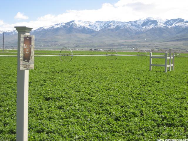 7413 N Estancia Ln W #14, Smithfield, UT 84335 — photo 2