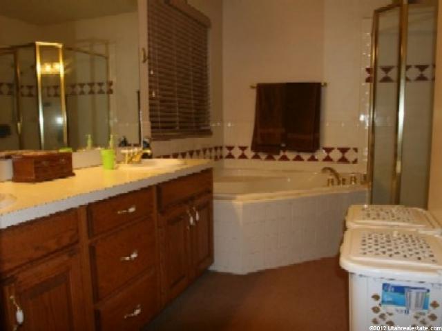 4887 W 3450 S, West Haven, UT 84401 — photo 6