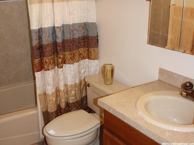 1447 S 1195 E, Ogden, UT 84404 — photo 7