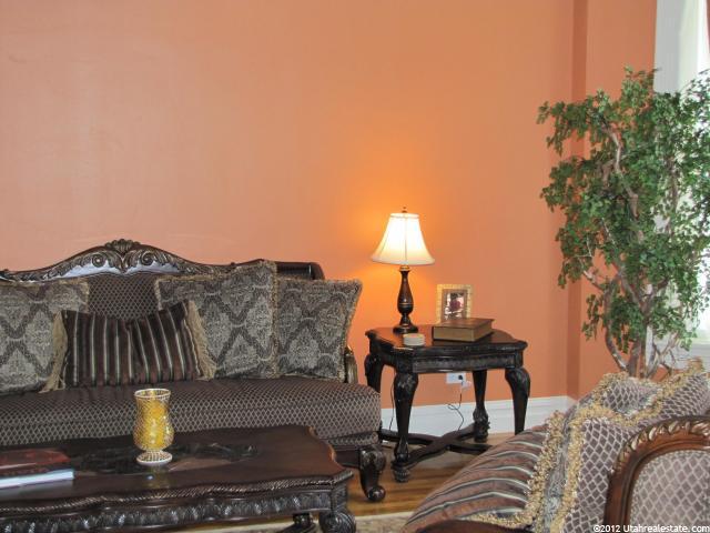 2555 S Jefferson Ave E, Ogden, UT 84401 — photo 6