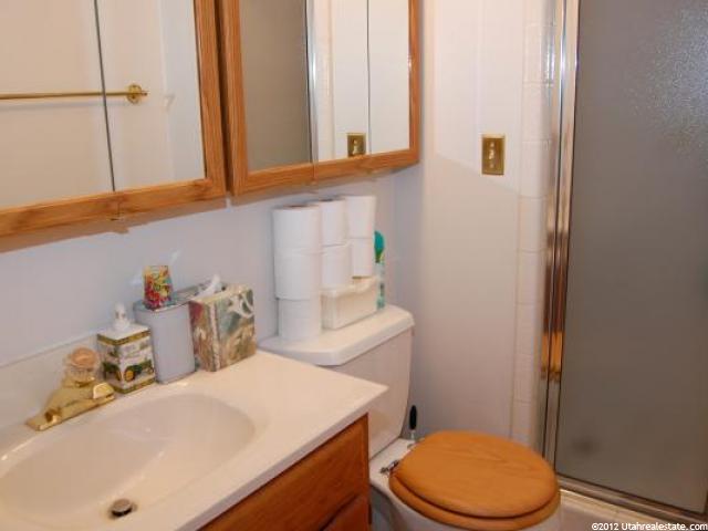 5945 S 3750 W, Roy, UT 84067 — photo 11