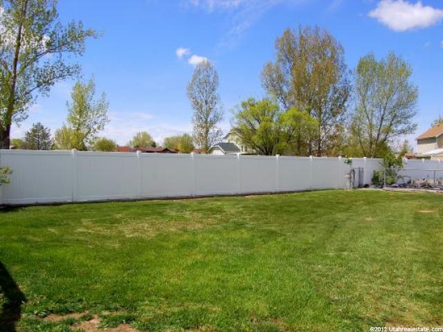 5945 S 3750 W, Roy, UT 84067 — photo 4
