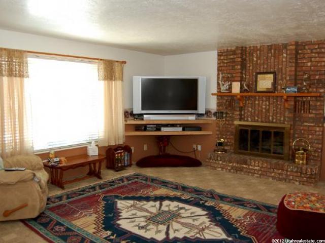5945 S 3750 W, Roy, UT 84067 — photo 8