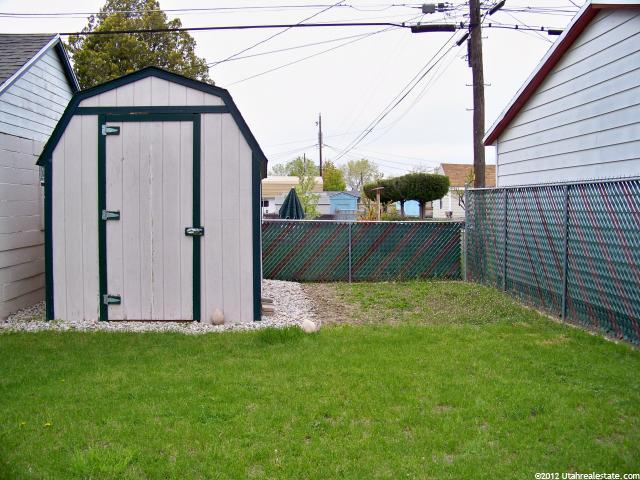 138 Mond St, Ogden, UT 84404 — photo 2